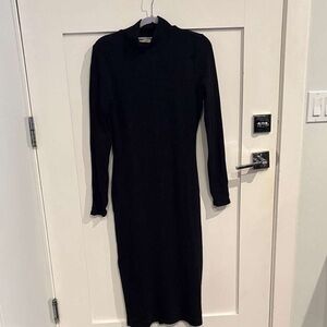 Elegant Black Long Sleeve Dress